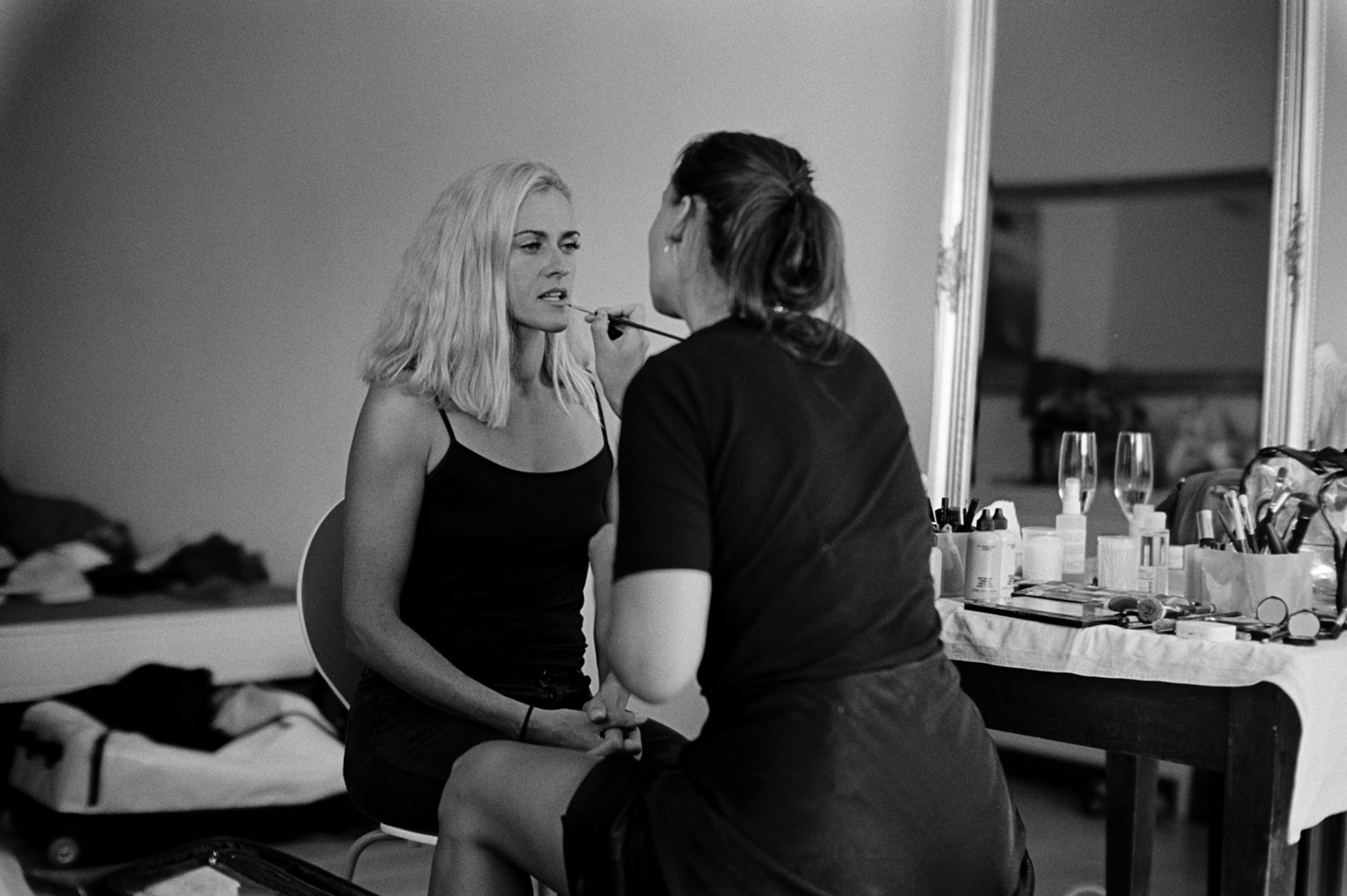 The bride with her make-up artist before the ceremony, black and white, Linda & Thomas wedding in Berlin