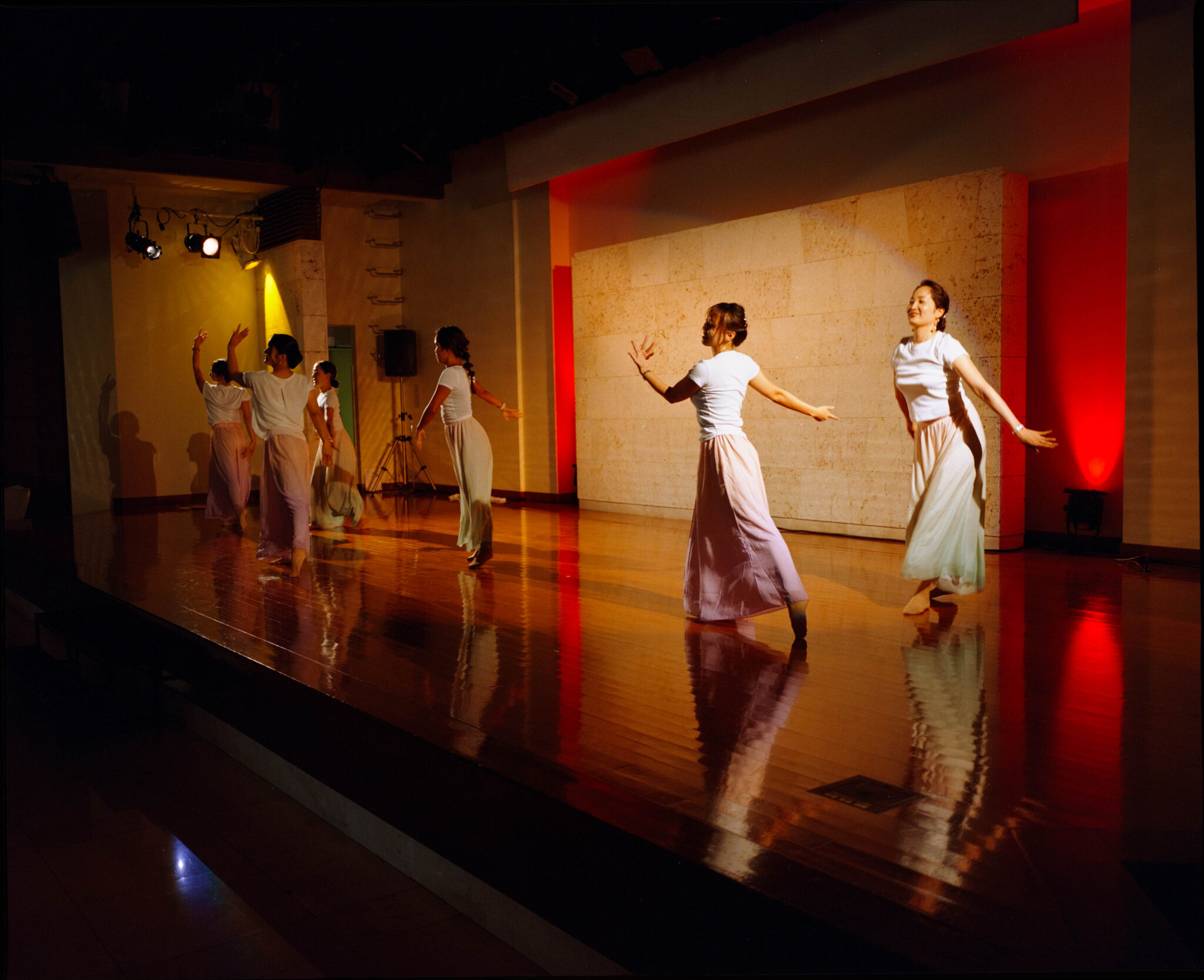 A performance in the reception hall, Sugano & Jonas wedding in Okinawa